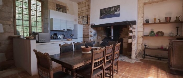 Kitchen of the Grottes gîte